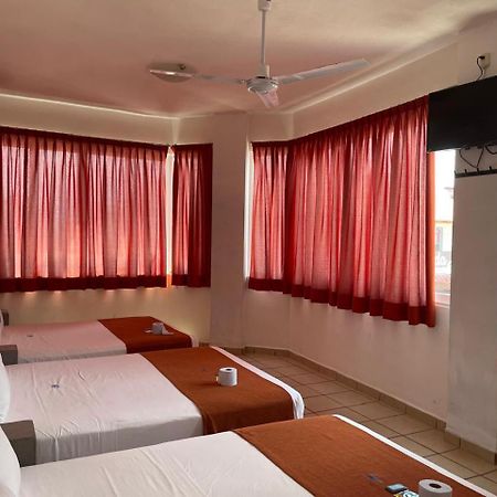 פניטה דה חלטמבה Hotel Albatros מראה חיצוני תמונה