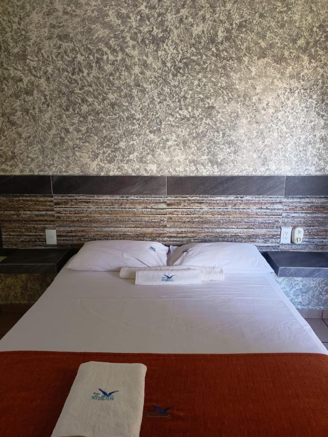 פניטה דה חלטמבה Hotel Albatros מראה חיצוני תמונה