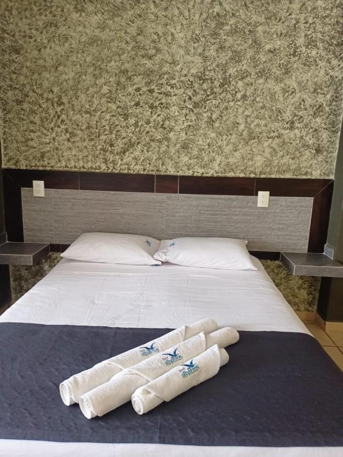 פניטה דה חלטמבה Hotel Albatros מראה חיצוני תמונה
