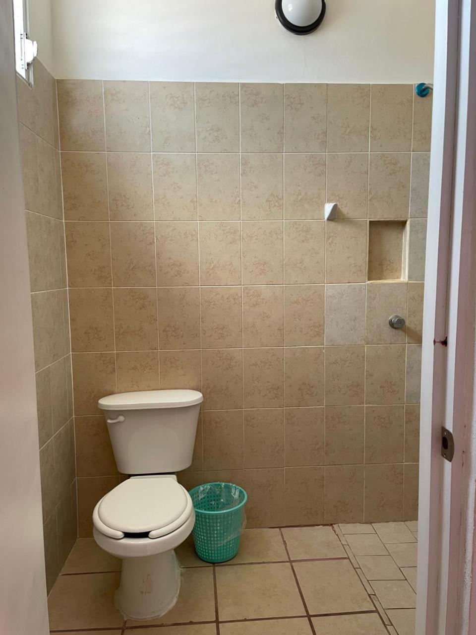 פניטה דה חלטמבה Hotel Albatros מראה חיצוני תמונה